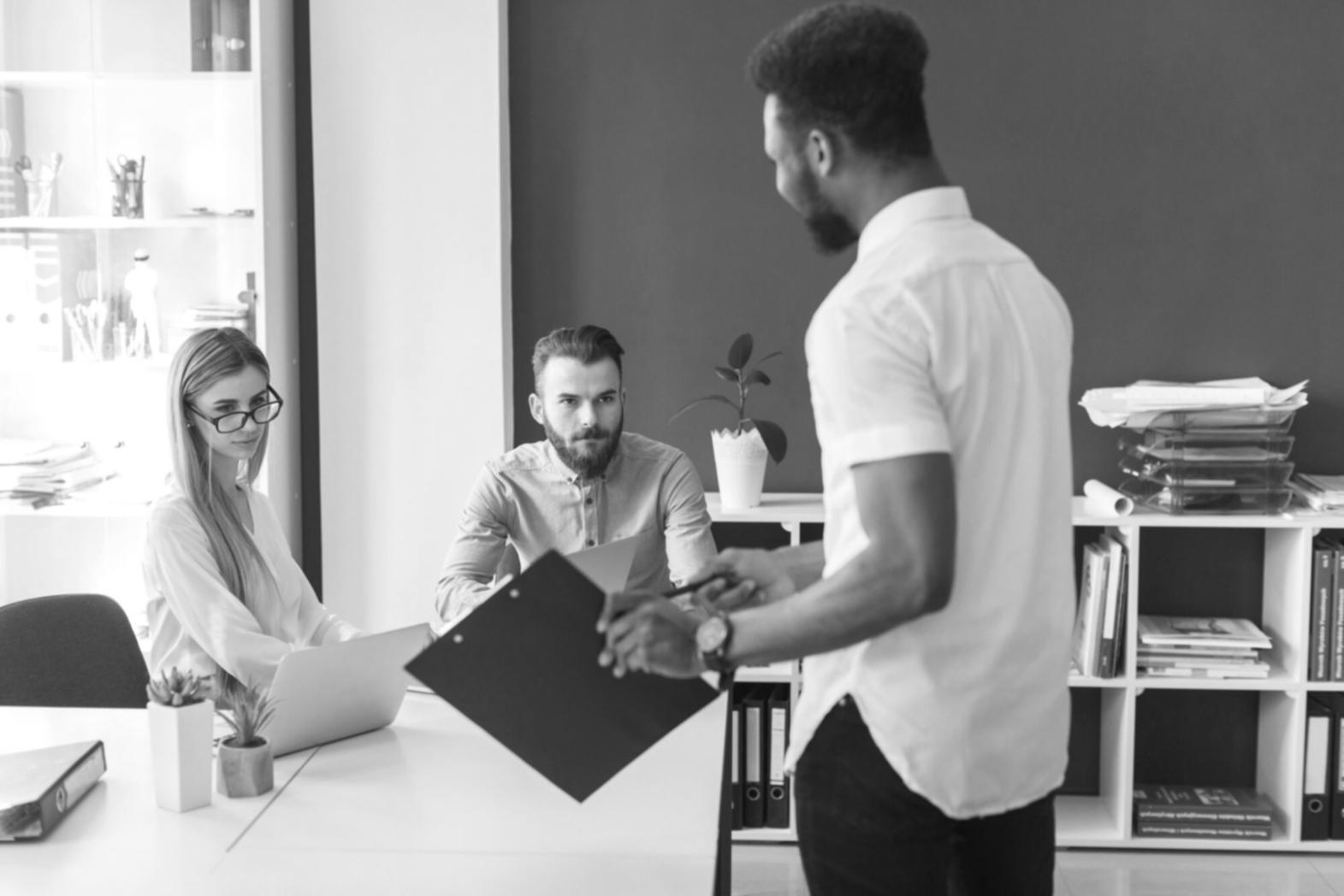 Metodología educativa estructurada para formación en trading disciplinado